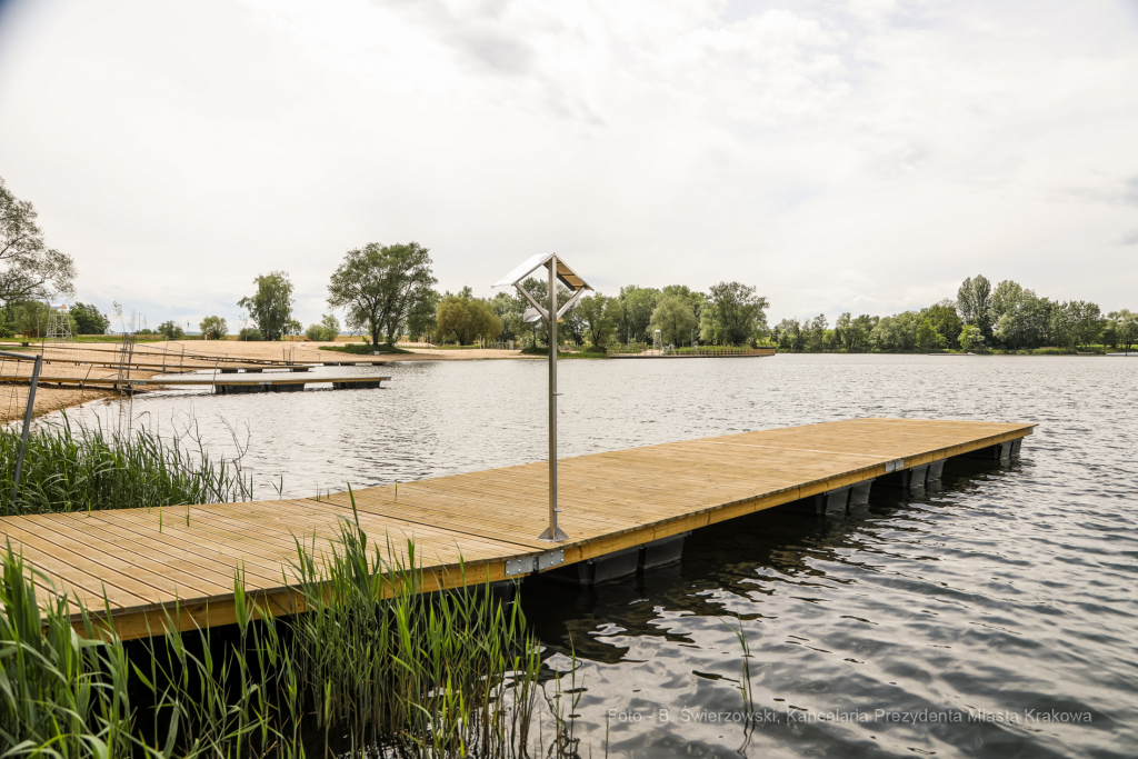 bs_210527_1085.jpg-Przylasek Rusiecki, Majchrowski, Wizyta  Autor: B. Świerzowski