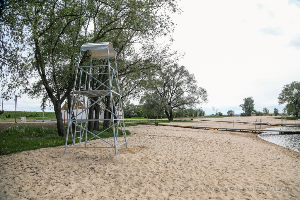 bs_210527_1092.jpg-Przylasek Rusiecki, Majchrowski, Wizyta  Autor: B. Świerzowski