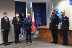 010jpg.jpg-Uroczystość zdania i objęcia obowiązków Komendanta Wojewódzkiego Policji