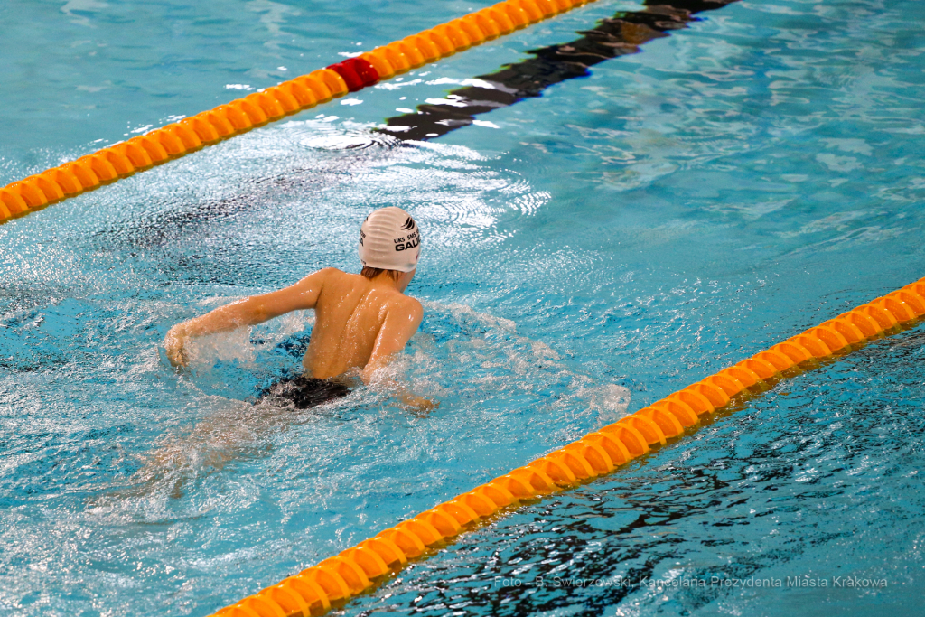 bs_210529_3254.jpg-Zawody pływackie,Majchrowski,Basen  Autor: B. Świerzowski