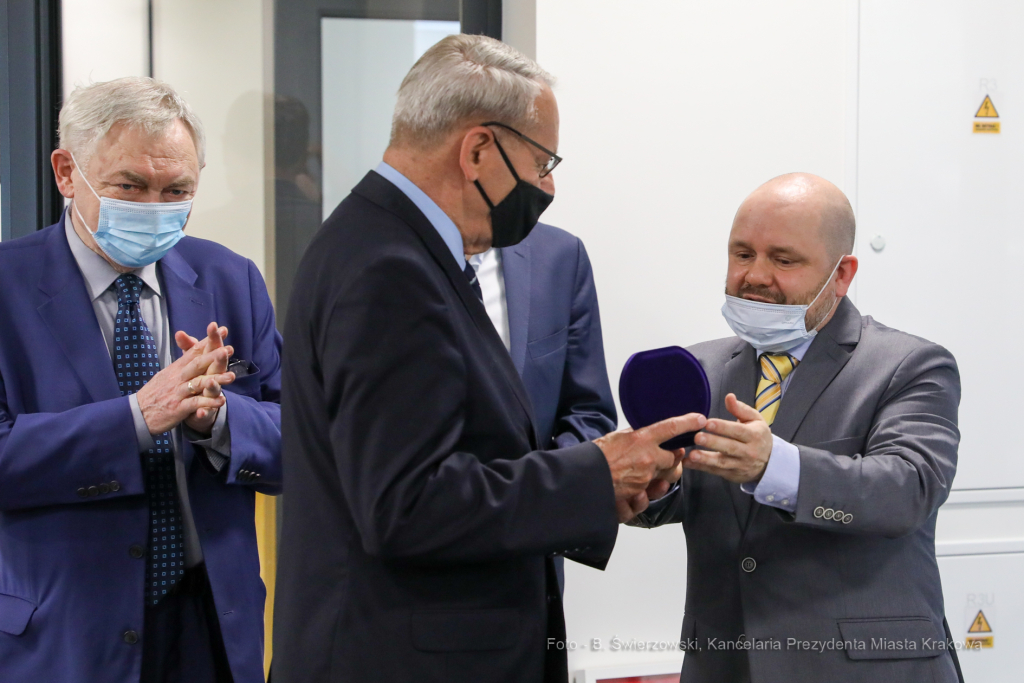 bs_210529_5261.jpg-Zawody pływackie,Majchrowski,Basen  Autor: B. Świerzowski