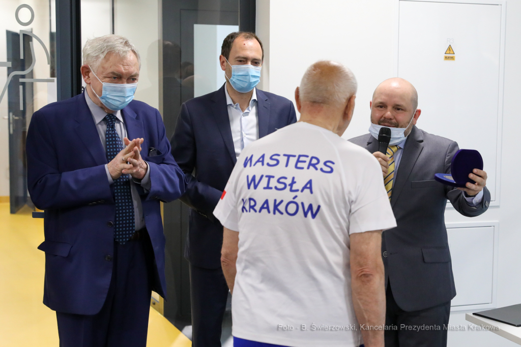 bs_210529_5267.jpg-Zawody pływackie,Majchrowski,Basen  Autor: B. Świerzowski