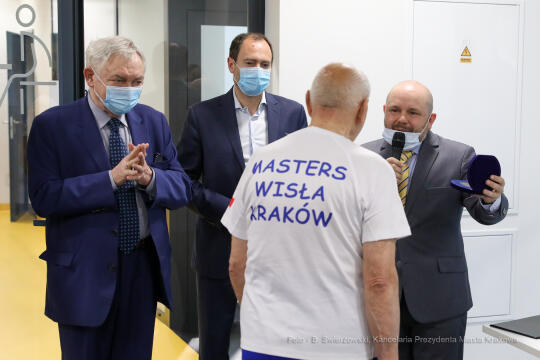 bs_210529_5267.jpg-Zawody pływackie,Majchrowski,Basen