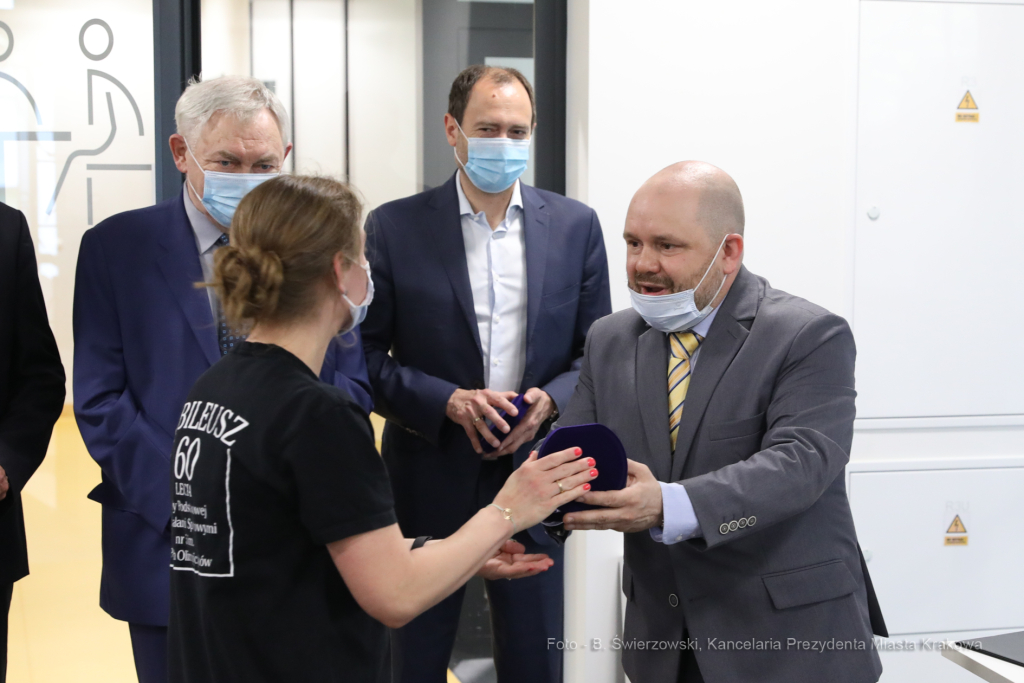 bs_210529_5281.jpg-Zawody pływackie,Majchrowski,Basen  Autor: B. Świerzowski