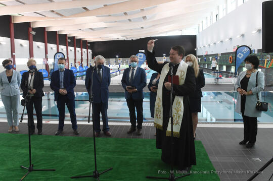 021jpg.jpg-Otwarcie basenu przy Szkole Podstawowej nr 155