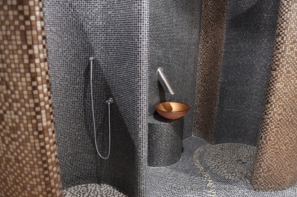 017jpg.jpg-basen przy ul. Eisenberga  Autor: W. Majka