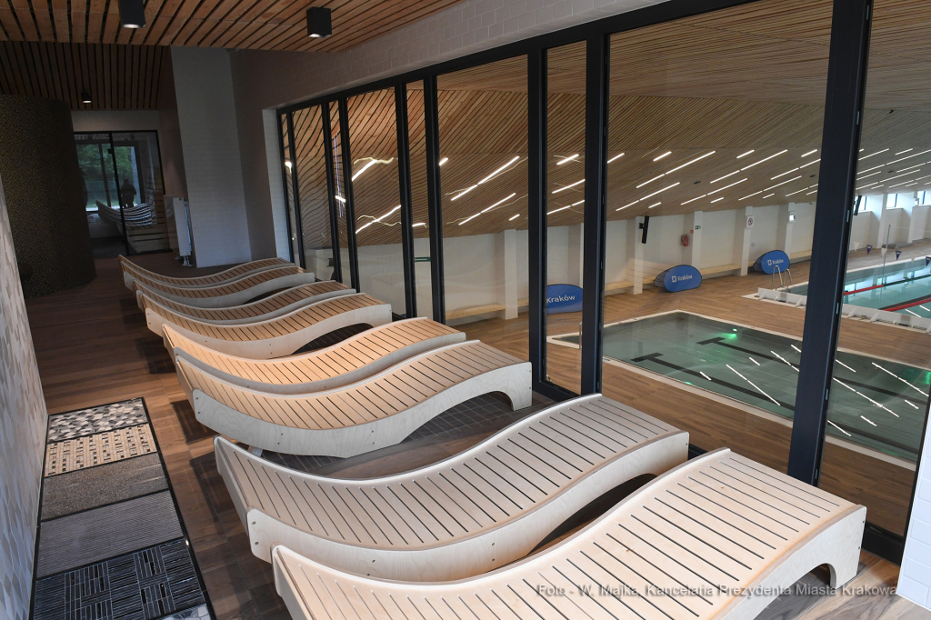 018jpg.jpg-basen przy ul. Eisenberga  Autor: W. Majka