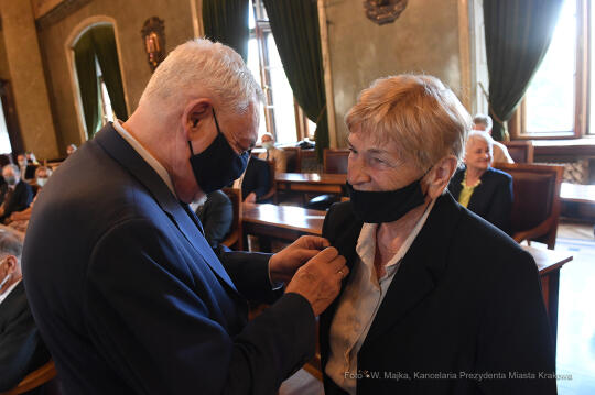 005jpg.jpg-HG - II tura