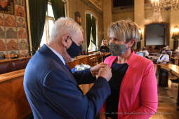 007jpg.jpg-HG - II tura