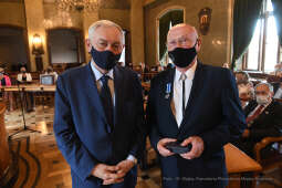 018jpg.jpg-HG - II tura