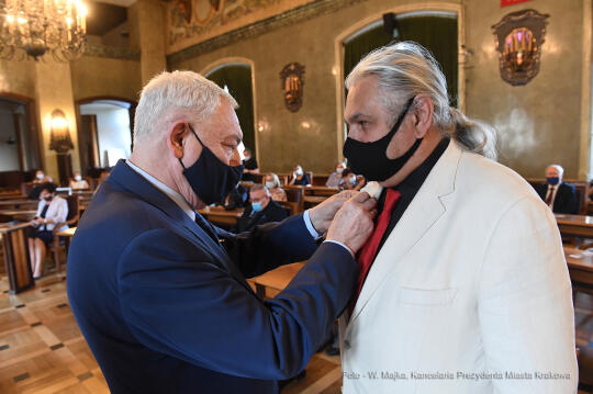 025jpg.jpg-HG - II tura