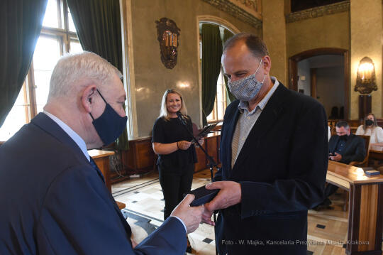 033jpg.jpg-HG - II tura