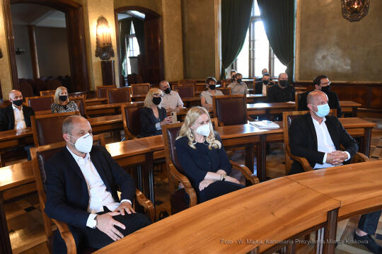 003jpg.jpg-HG - III tura