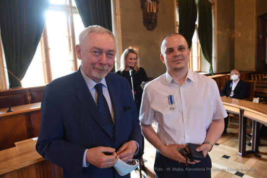 008jpg.jpg-HG - III tura