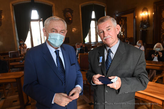 032jpg.jpg-HG - III tura