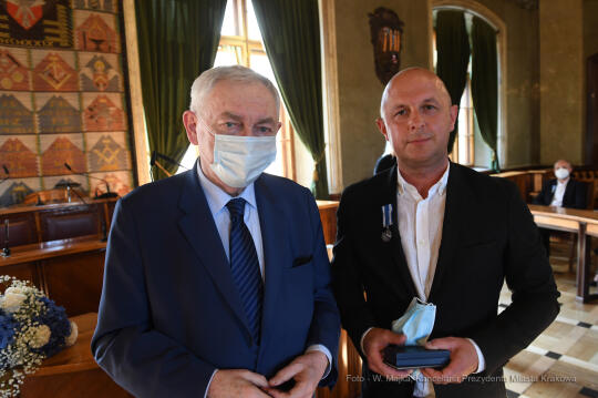 042jpg.jpg-HG - III tura