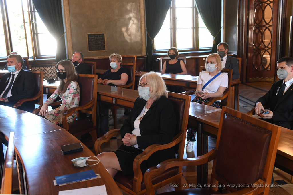 054jpg.jpg-HG - III tura  Autor: W. Majka