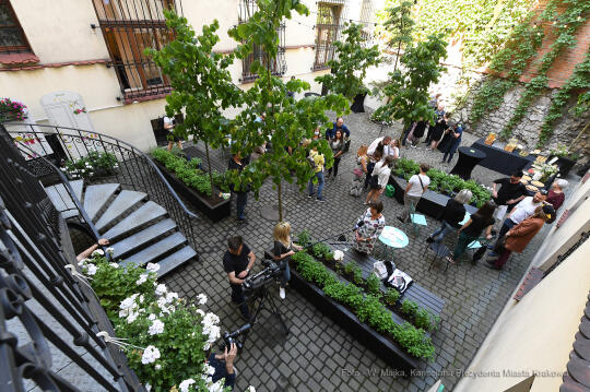 004jpg.jpg-Otwarcie ogrodu społecznego