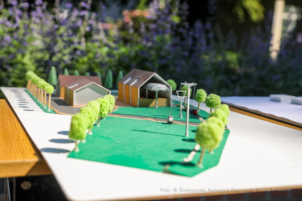 bs_210609_3209.jpg-Makiety, Dąsal  Autor: B. Świerzowski