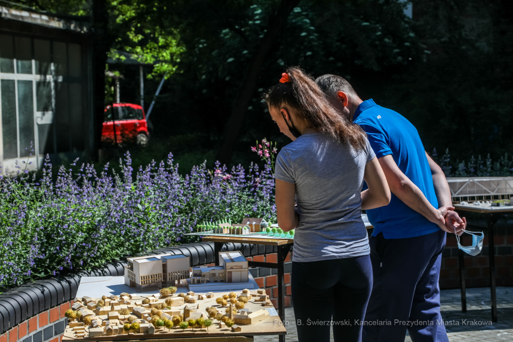 bs_210609_3293.jpg-Makiety, Dąsal  Autor: B. Świerzowski