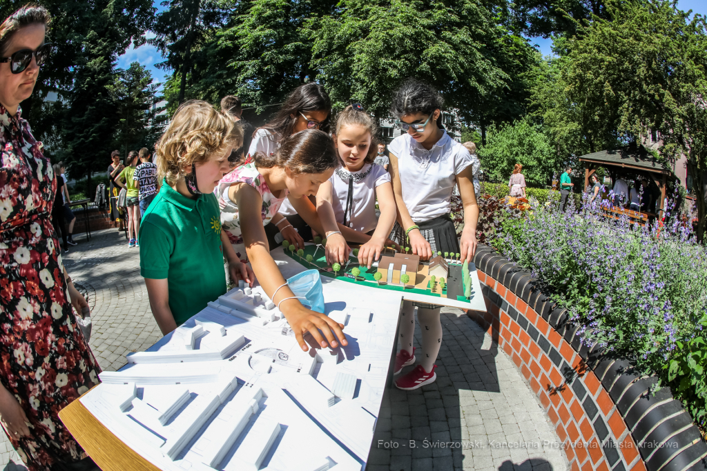 bs_210609_3385.jpg-Makiety, Dąsal  Autor: B. Świerzowski