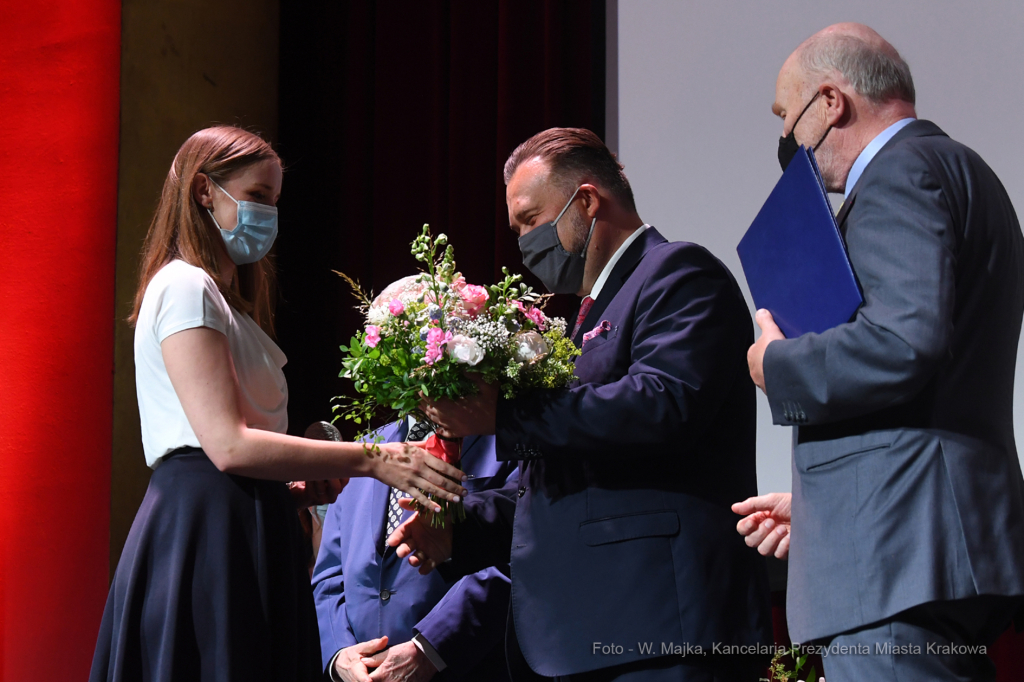 034jpg.jpg-Nagrody Miasta Krakowa  Autor: W. Majka