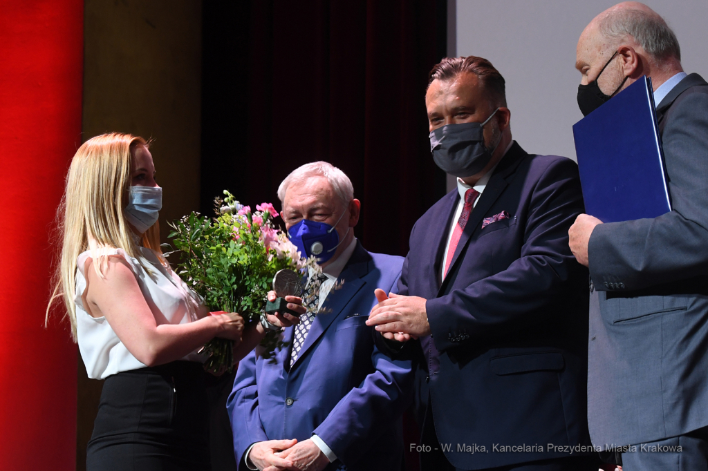 036jpg.jpg-Nagrody Miasta Krakowa  Autor: W. Majka
