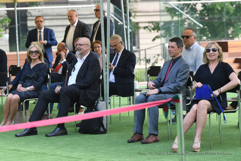 008jpg.jpg-Święto UEK  Autor: W. Majka