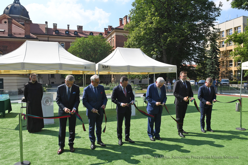 019jpg.jpg-Święto UEK  Autor: W. Majka