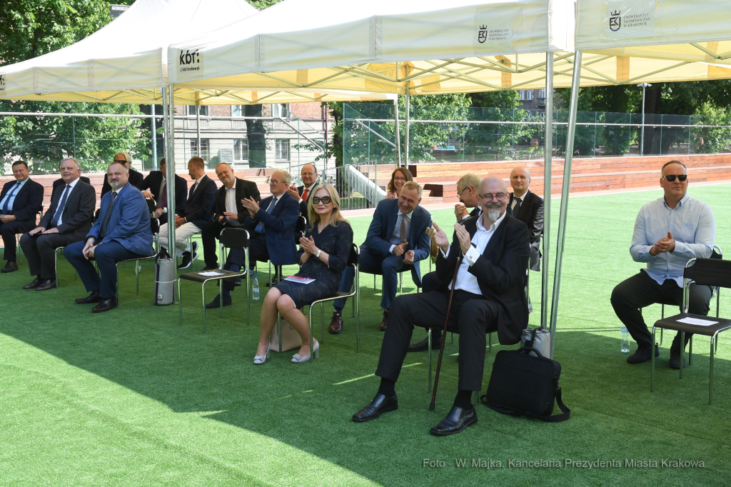 020jpg.jpg-Święto UEK  Autor: W. Majka