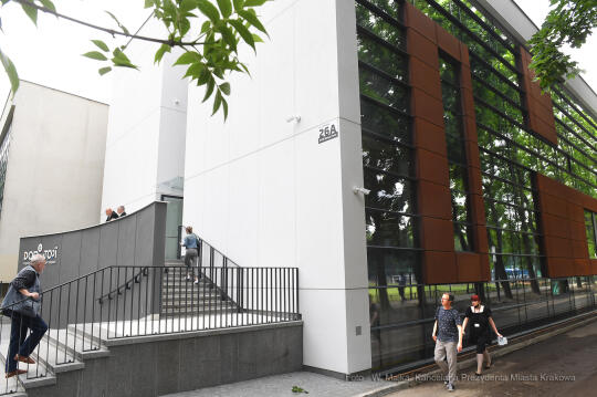 022jpg.jpg-Dom Utopii