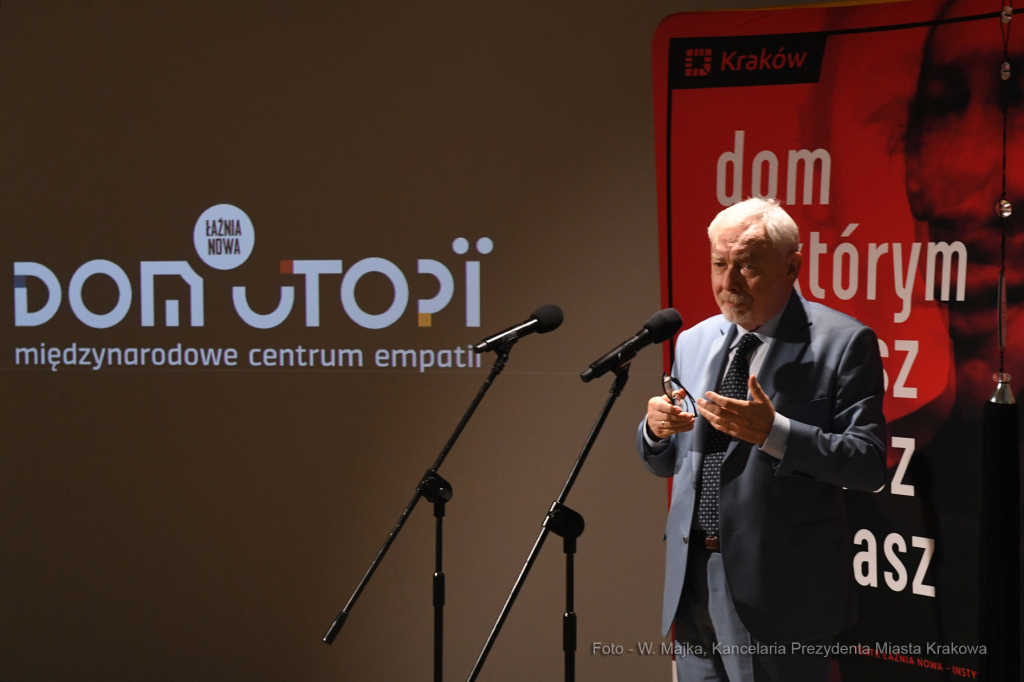 1010jpg.jpg-Dom Utopii  Autor: W. Majka