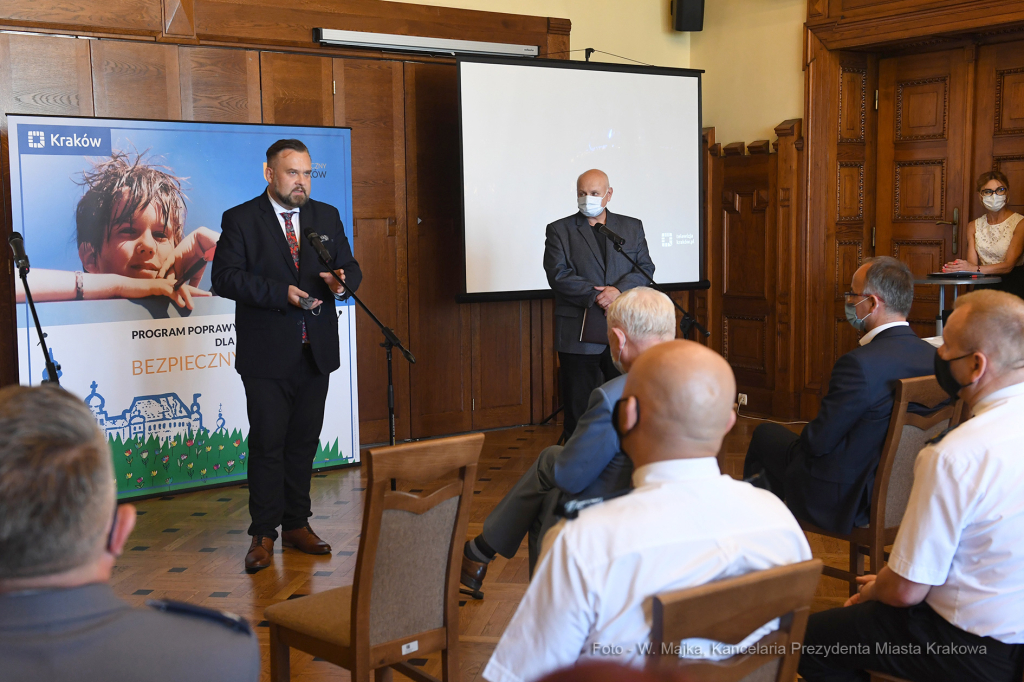 066jpg.jpg-Bezpieczny Kraków  Autor: W. Majka
