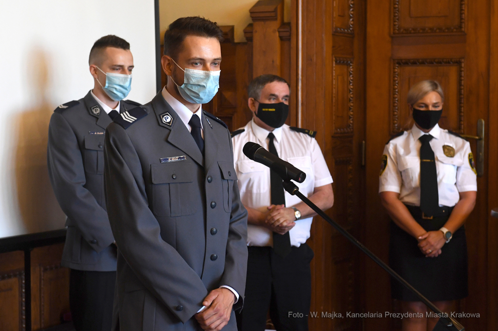 1414jpg.jpg-Bezpieczny Kraków  Autor: W. Majka