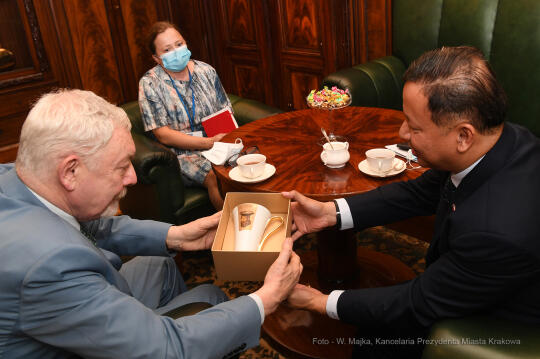 033jpg.jpg-Ambasador Tajlandii