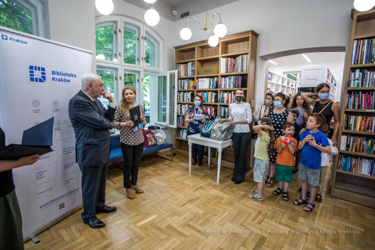 bs-czerwca 26, 2021-jg1_210626_202a6013.jpg-Piknik Literacki, Biblioteka Kraków, Majchrowski