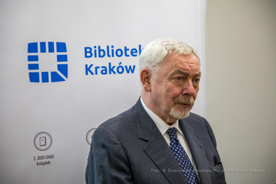 bs-czerwca 26, 2021-jg1_210626_202a6023.jpg-Piknik Literacki, Biblioteka Kraków, Majchrowski