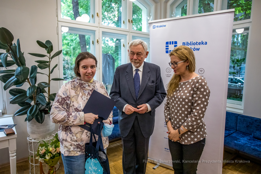 bs-czerwca 26, 2021-jg1_210626_202a6176.jpg-Piknik Literacki, Biblioteka Kraków, Majchrowski  Autor: B. Świerzowski