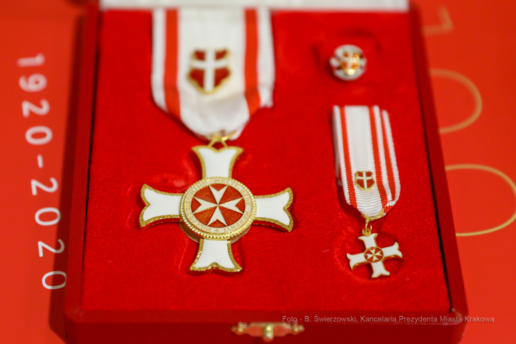 bs-czerwca 26, 2021-033a9821.jpg-Zakon Maltański, Majchrowski, Hotel Polski  Autor: B. Świerzowski