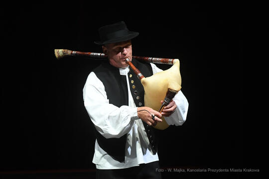 1313jpg.jpg-koncert charytatywny zespołu Lado z Chorwacji