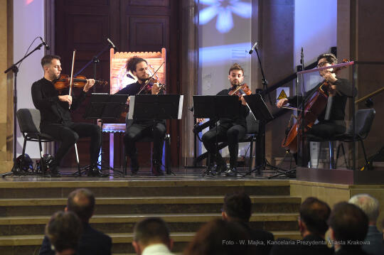 011jpg.jpg-Wystawa „Polskie style narodowe 1890-1918”