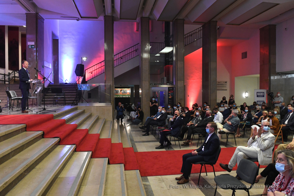 033jpg.jpg-Wystawa „Polskie style narodowe 1890-1918”  Autor: W. Majka