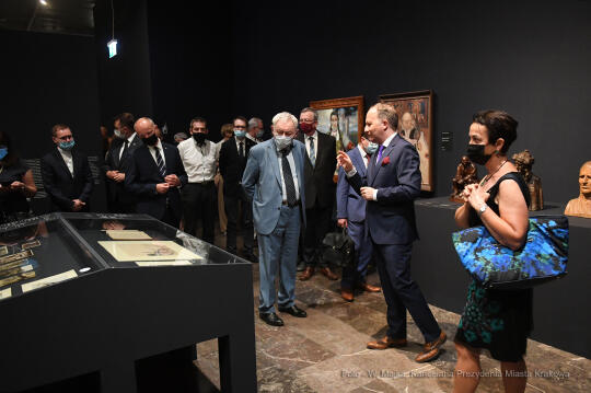 077jpg.jpg-Wystawa „Polskie style narodowe 1890-1918”