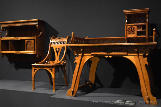 088jpg.jpg-Wystawa „Polskie style narodowe 1890-1918”