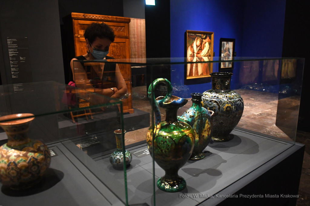 1919jpg.jpg-Wystawa „Polskie style narodowe 1890-1918”  Autor: W. Majka