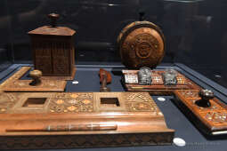 2424jpg.jpg-Wystawa „Polskie style narodowe 1890-1918”