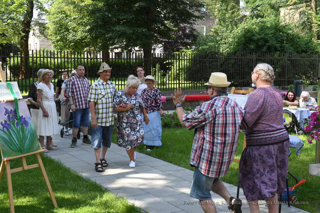 1515jpg.jpg-Wizyta w DPS  na oś. Sportowym 9  Autor: W. Majka