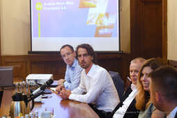 044jpg.jpg-Nowa Energia