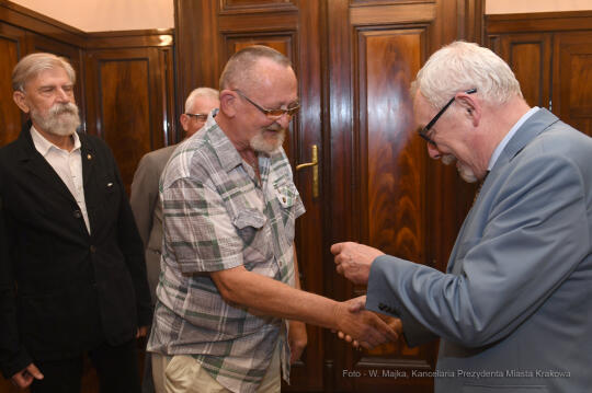 077jpg.jpg-Dzwonnicy