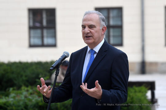 1414jpg.jpg-Rzeźba konia